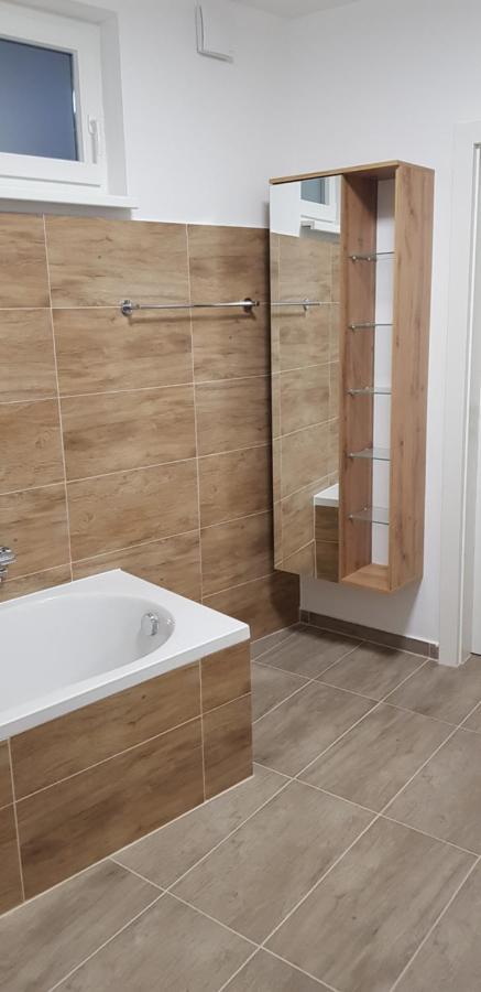 Zentrum Appartements Mörbisch Mörbisch am See Exterior foto