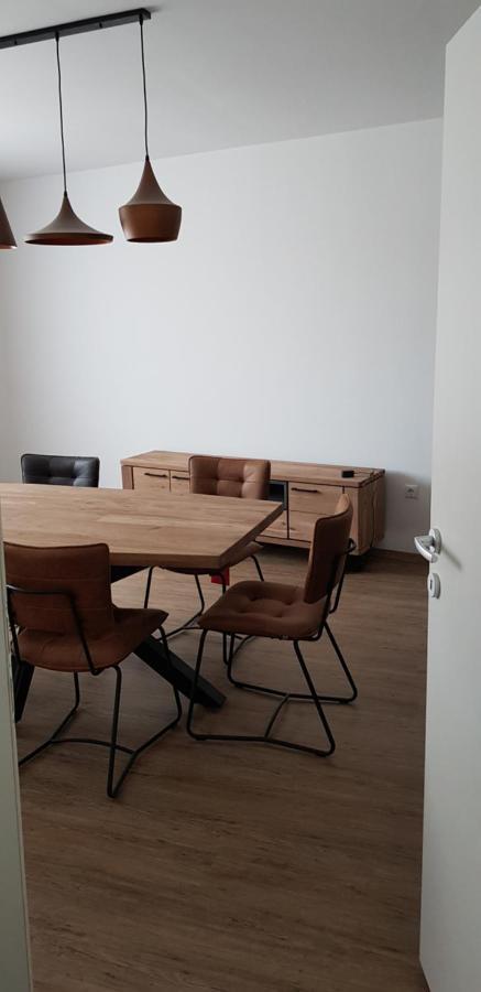 Zentrum Appartements Mörbisch Mörbisch am See Exterior foto