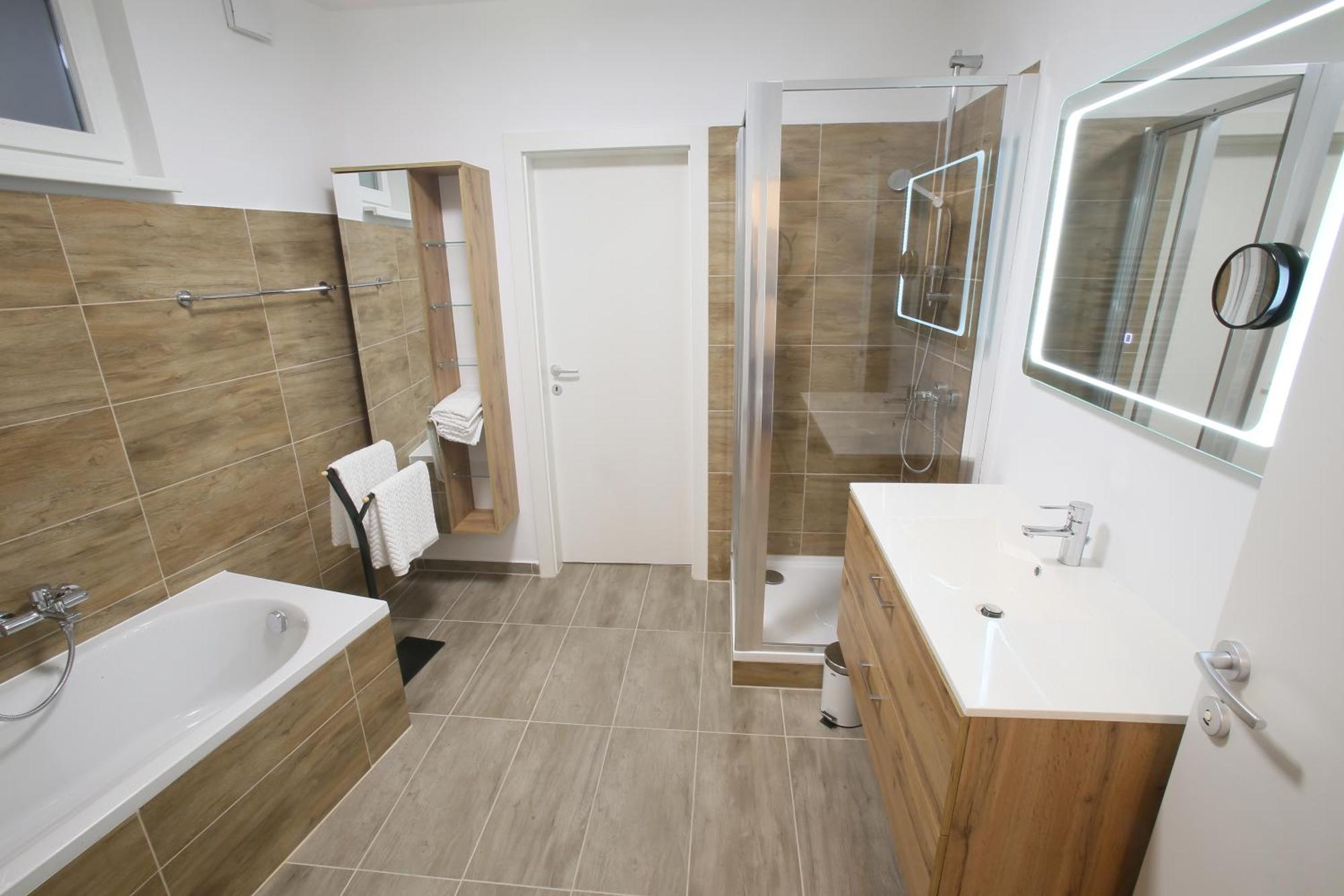 Zentrum Appartements Mörbisch Mörbisch am See Exterior foto